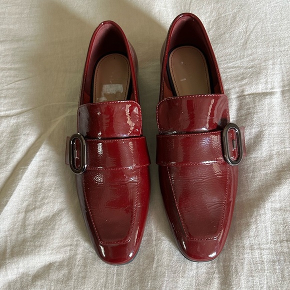 Pedro Burgundy Loafers - Picture 2 of 6